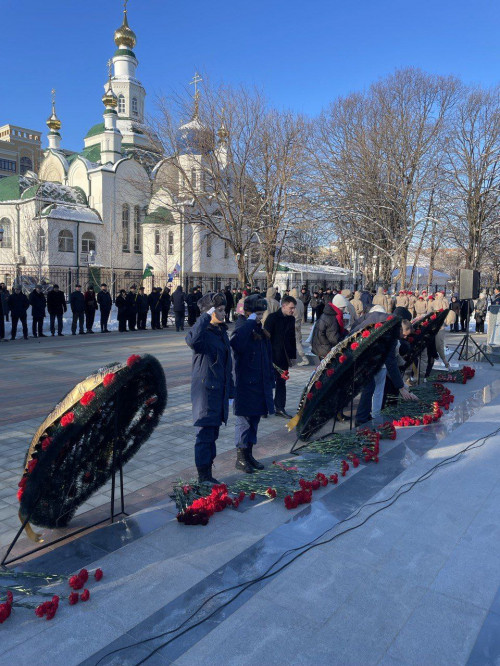 Сегодня в парке 30-летия Победы прошел митинг, посвященный 81-й годовщине освобождения города Армавира от немецко-фашистских захватчиков! 